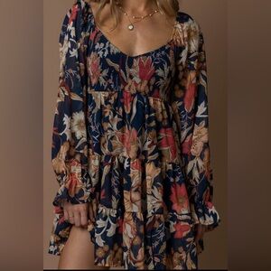 Baltic Born | Rubi Short Dress | Floral Navy and Red